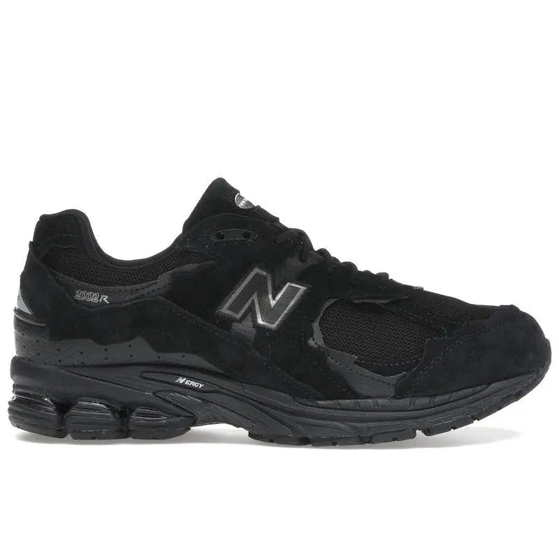 New Balance Men's 2002R Protection Pack Black Shoes,