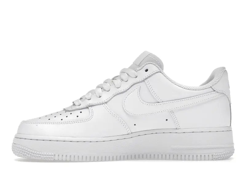 Nike Women's Air Force 1 Low '07 White Basketball Shoes,