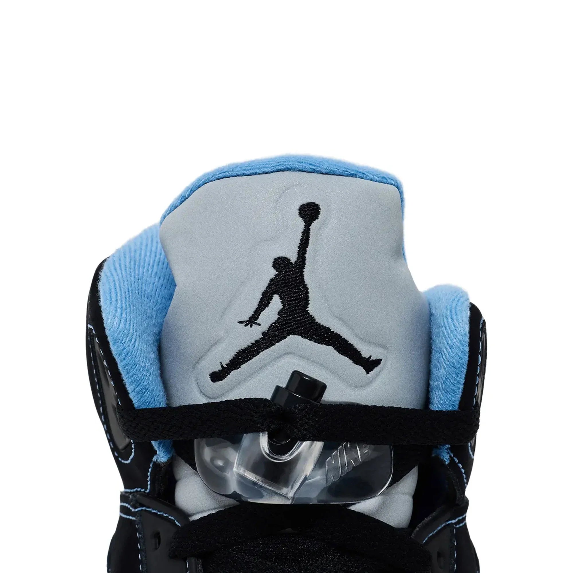 Air Jordan 5 Retro 'Black University Blue' (2026)