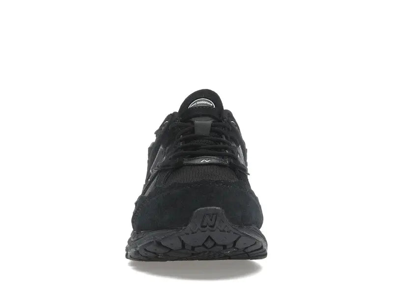 New Balance Men's 2002R Protection Pack Black Shoes,