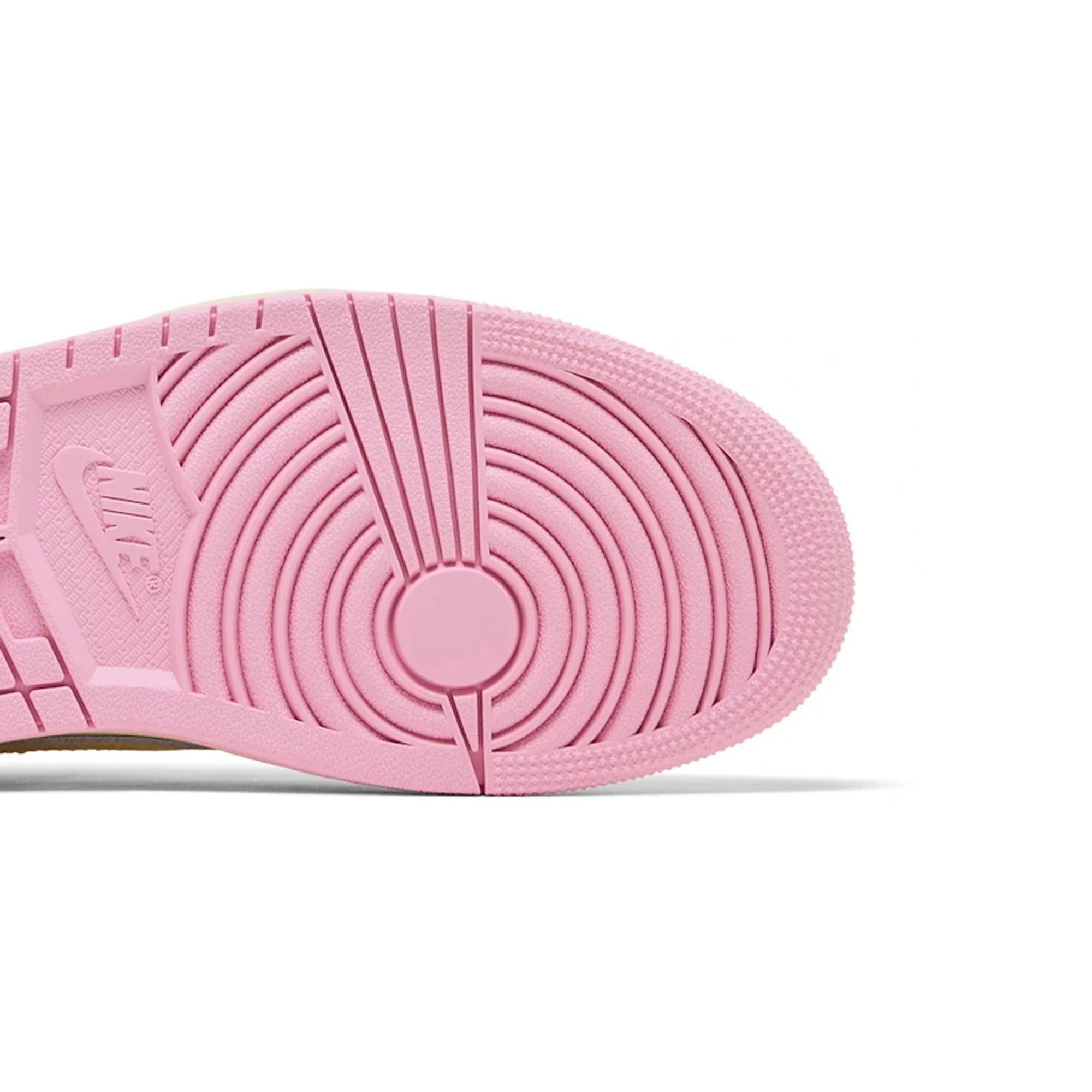 Air Jordan 1 Retro Low OG SP Travis Scott 'Shy Pink' (2026)