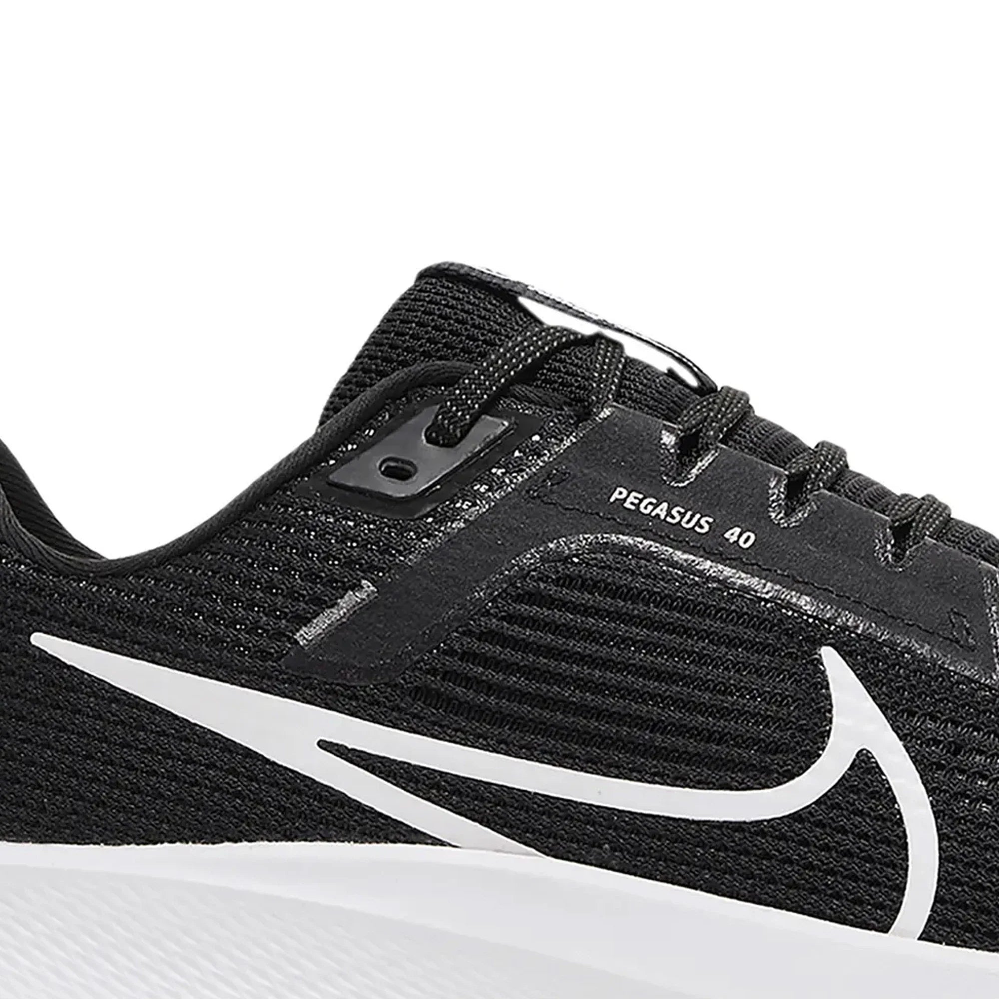 Nike Air Zoom Pegasus 40 'Black White' (2023)
