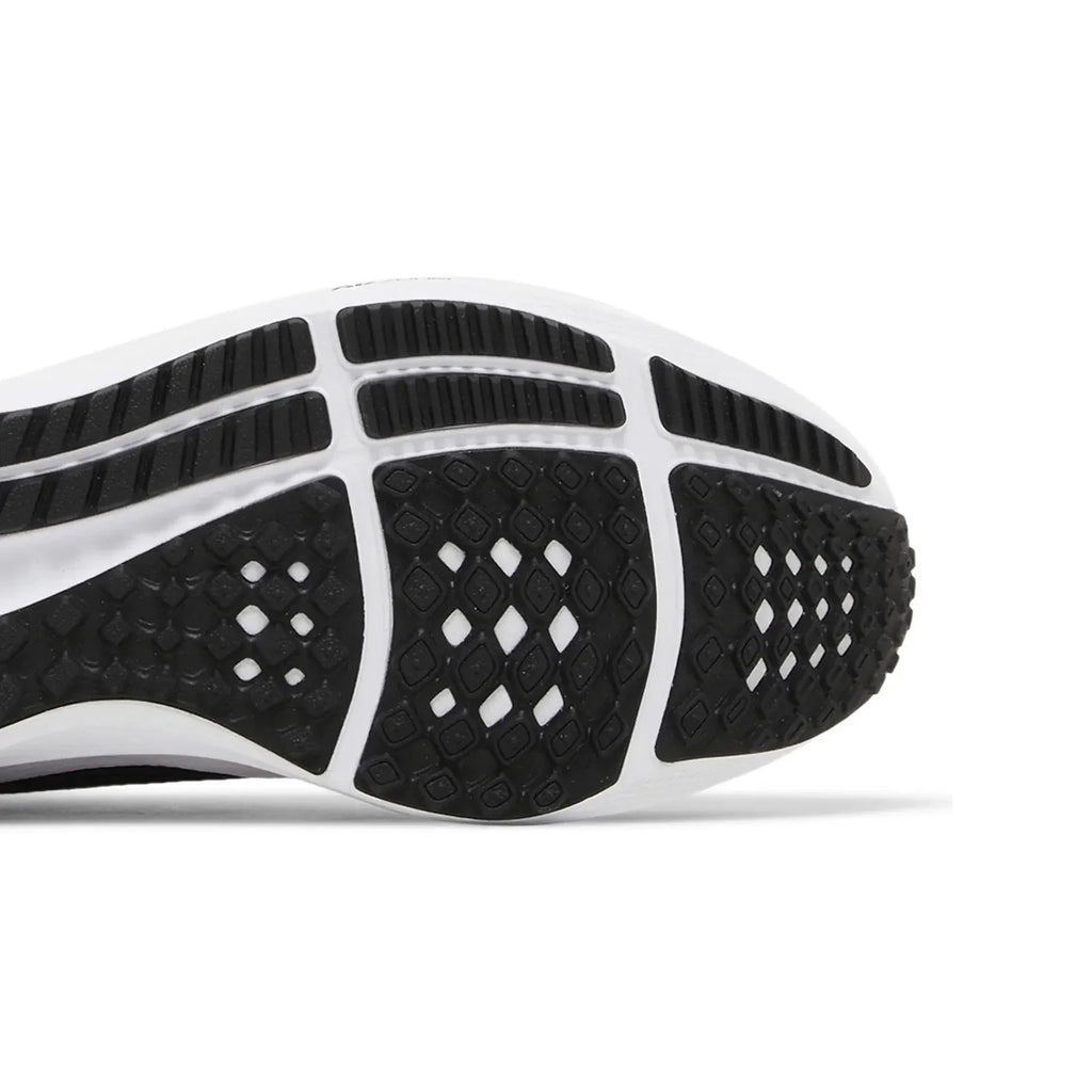 Nike Air Zoom Pegasus 40 'Black White' (2023)